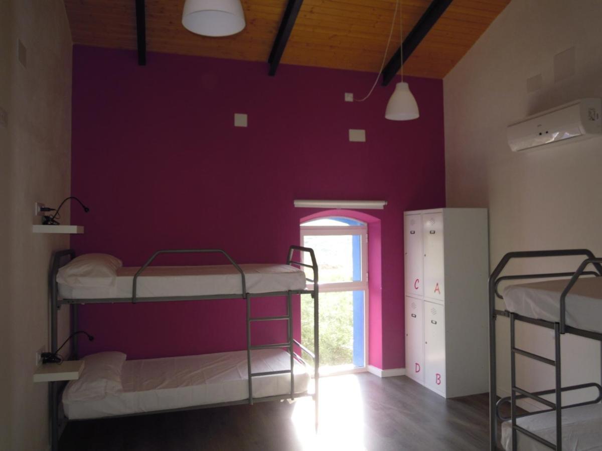 Hostel Cañaveral Pokoj fotografie